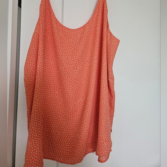 Loft Tank Top - Picture 2 of 4